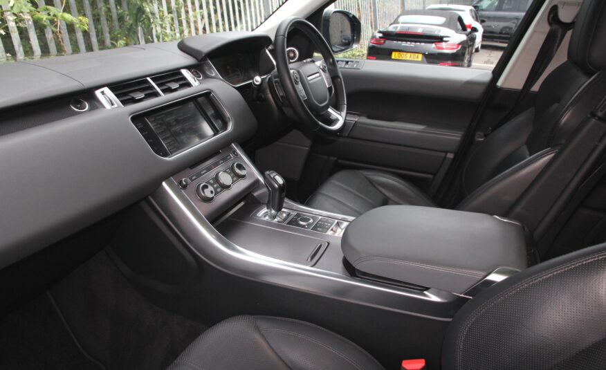 Land Rover Range Rover Sport SD V6 HSE Auto