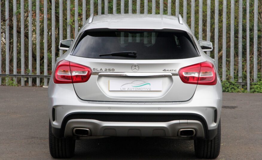 Mercedes-Benz GLA250 AMG Line Executive 7G-DCT 4MATIC